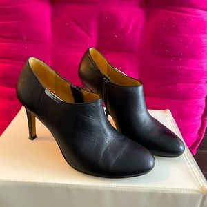 Coach Seneca leather booties size 9